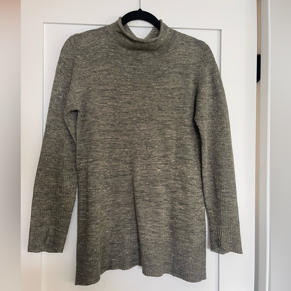 Women's Olive Green Sweater
